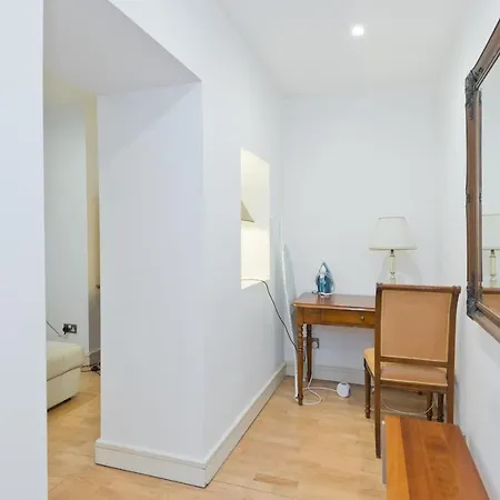 Period Waterloo 2 Ensuite Double Wat2f1 * Dublin